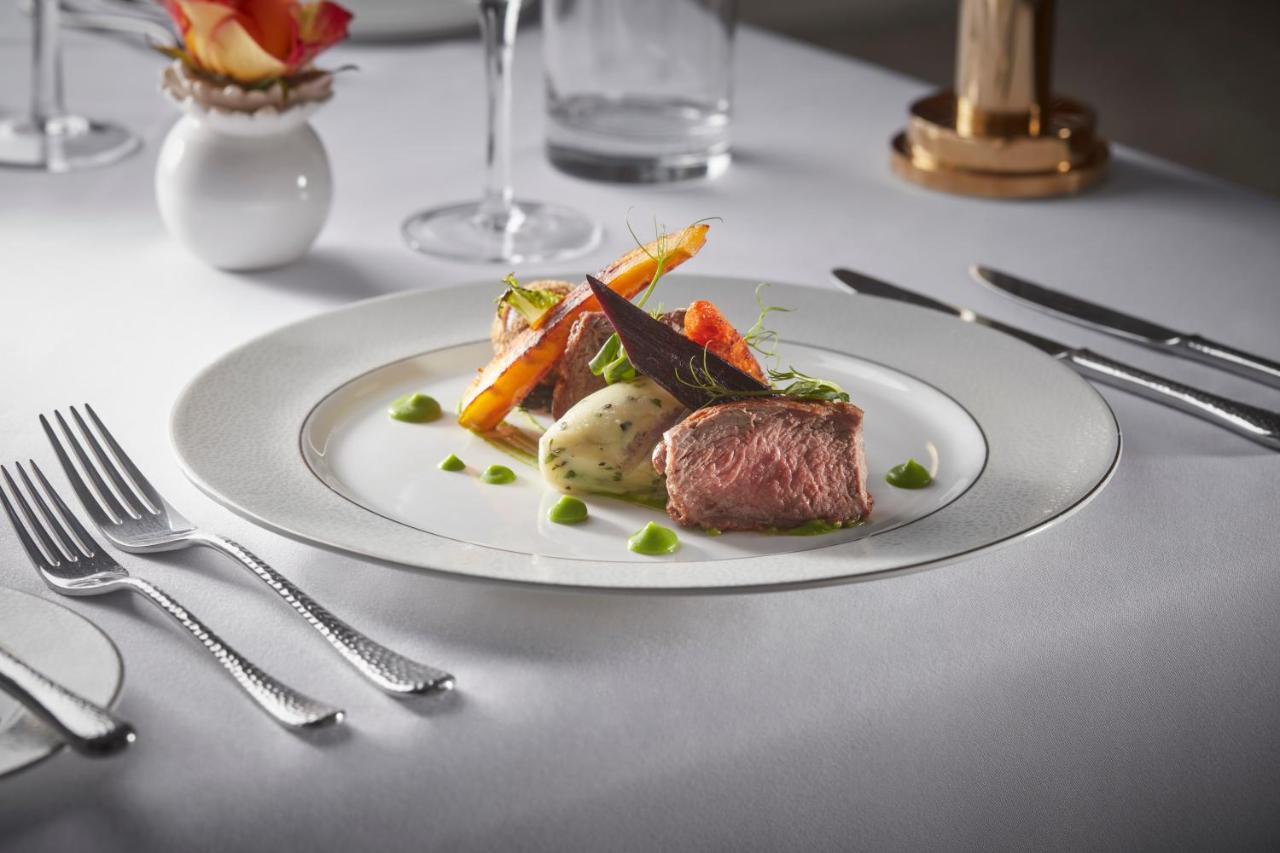 Bathen House Boutique Hotel Esterno foto A dinner plate