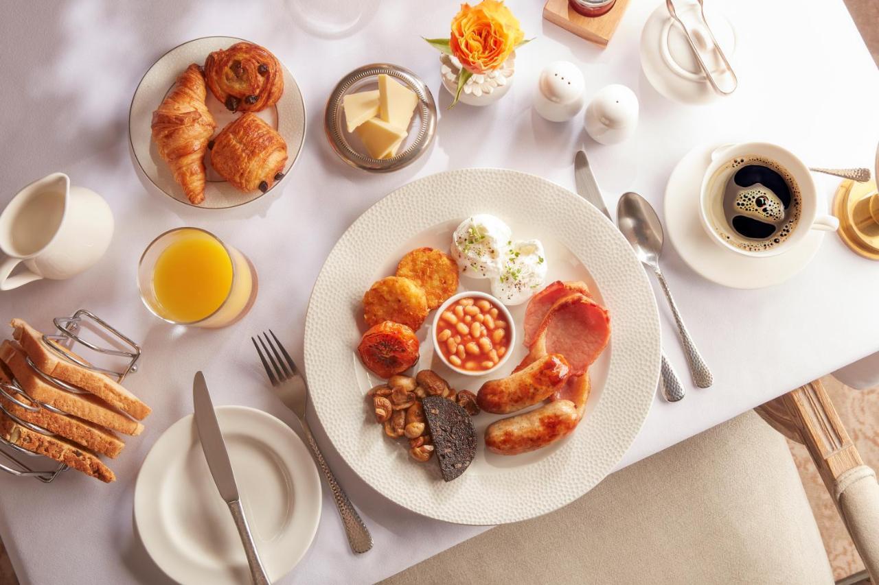 Bathen House Boutique Hotel Esterno foto English breakfast
